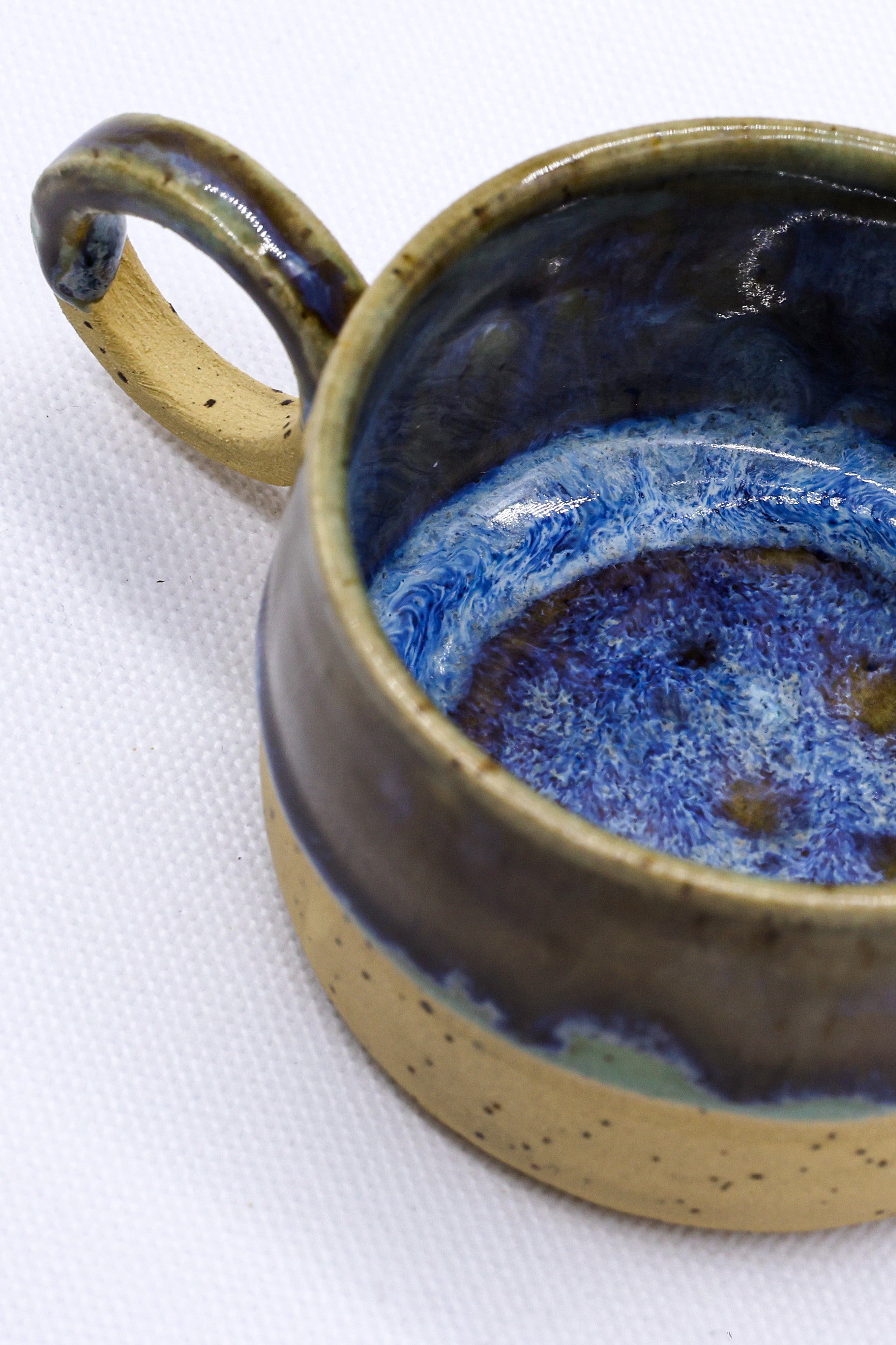 Bluvio Perugia Handmade Stoneware Ceramic Mug