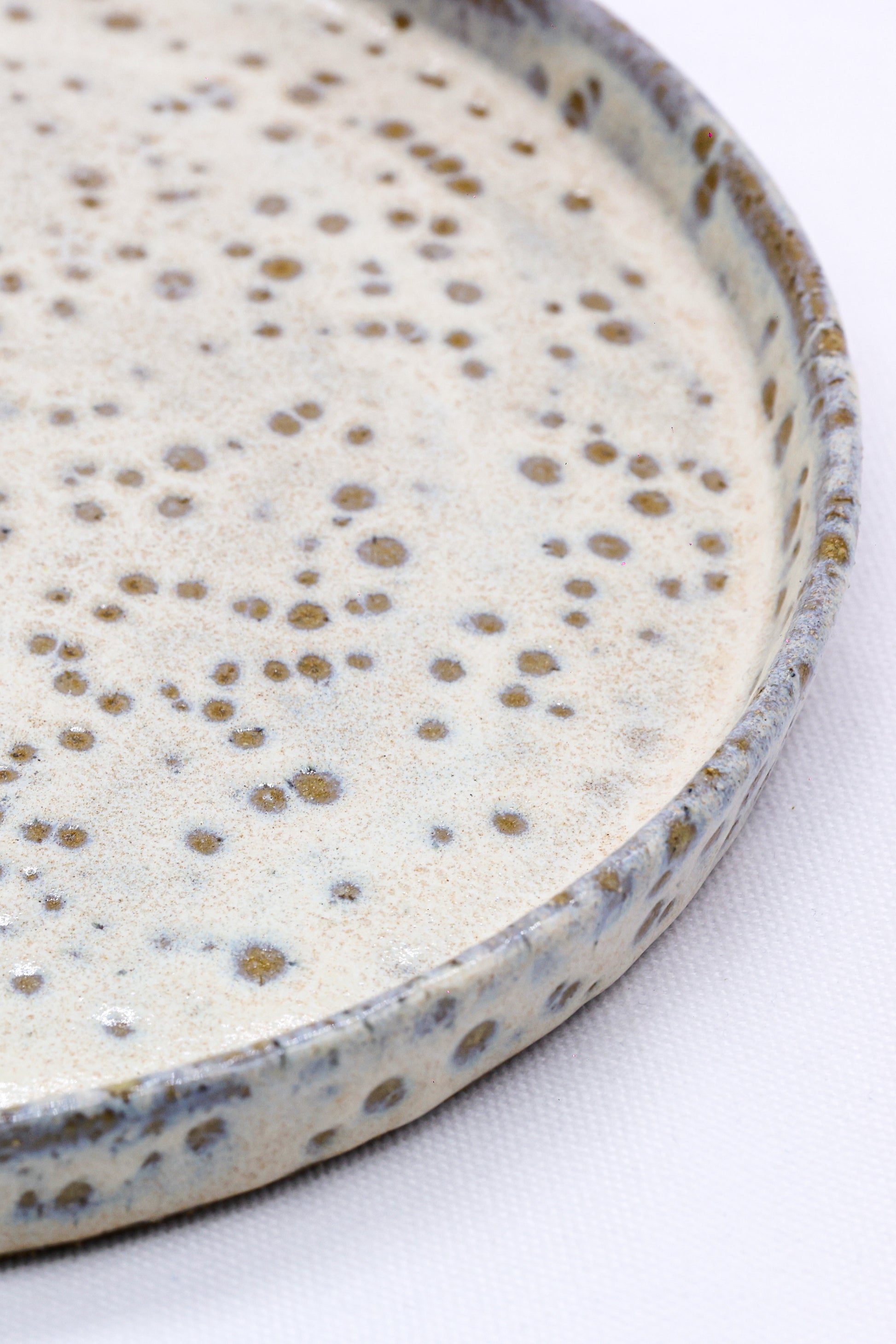 23cm Dotted White Stoneware Handmade Ceramic Dinner Plate