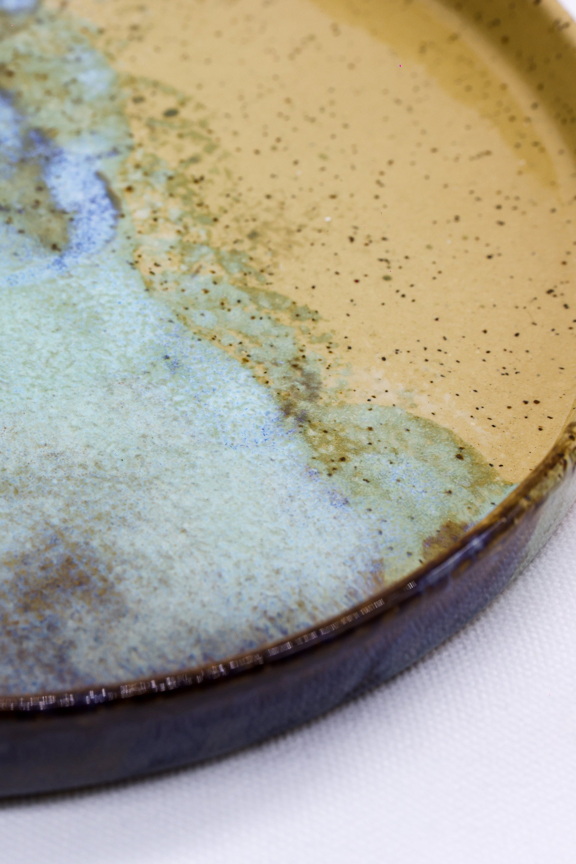 23cm Green Stoneware Handmade Ceramic Dinner Plate