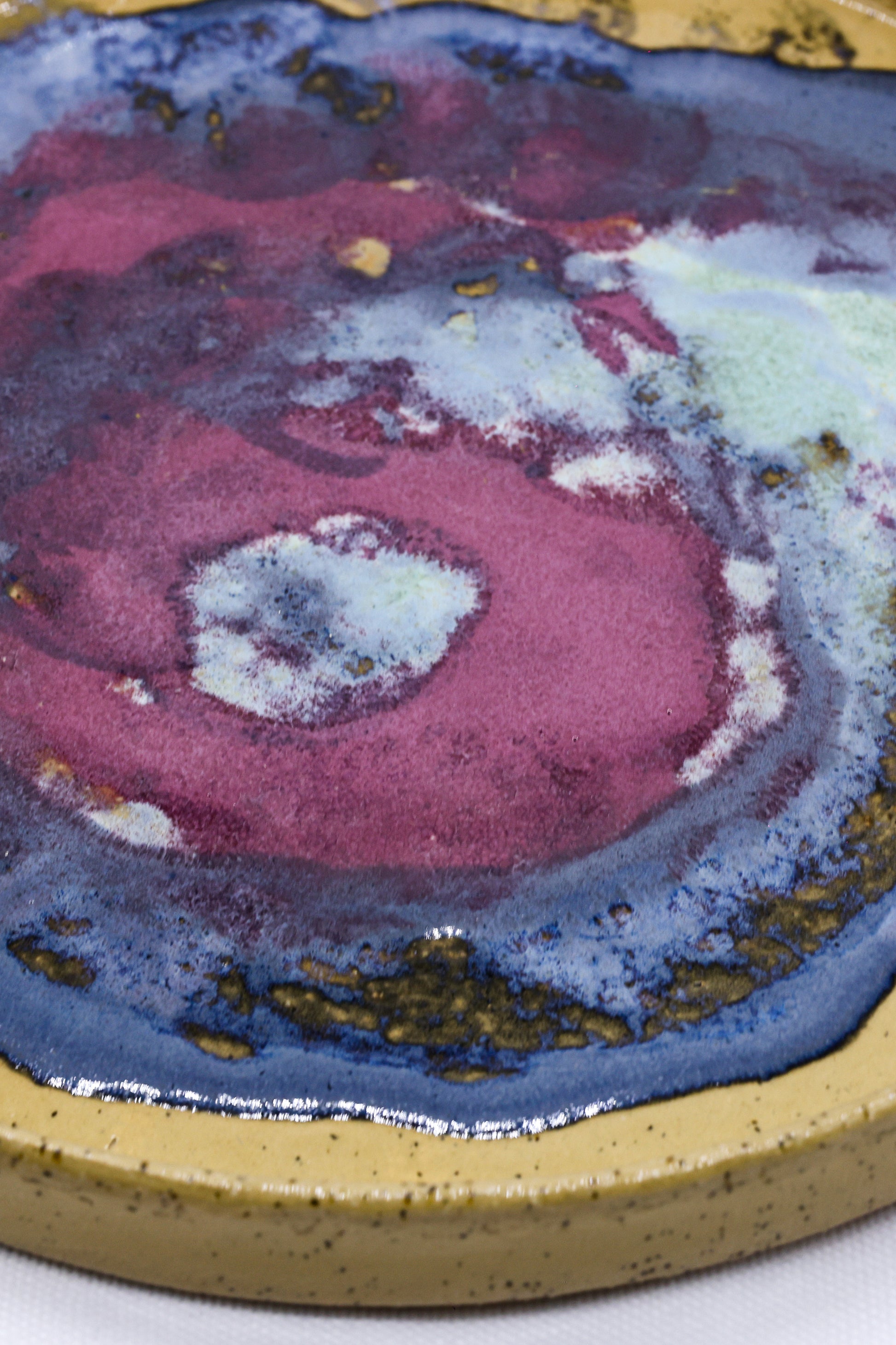 23cm Lilac Stoneware Handmade Ceramic Dinner Plate